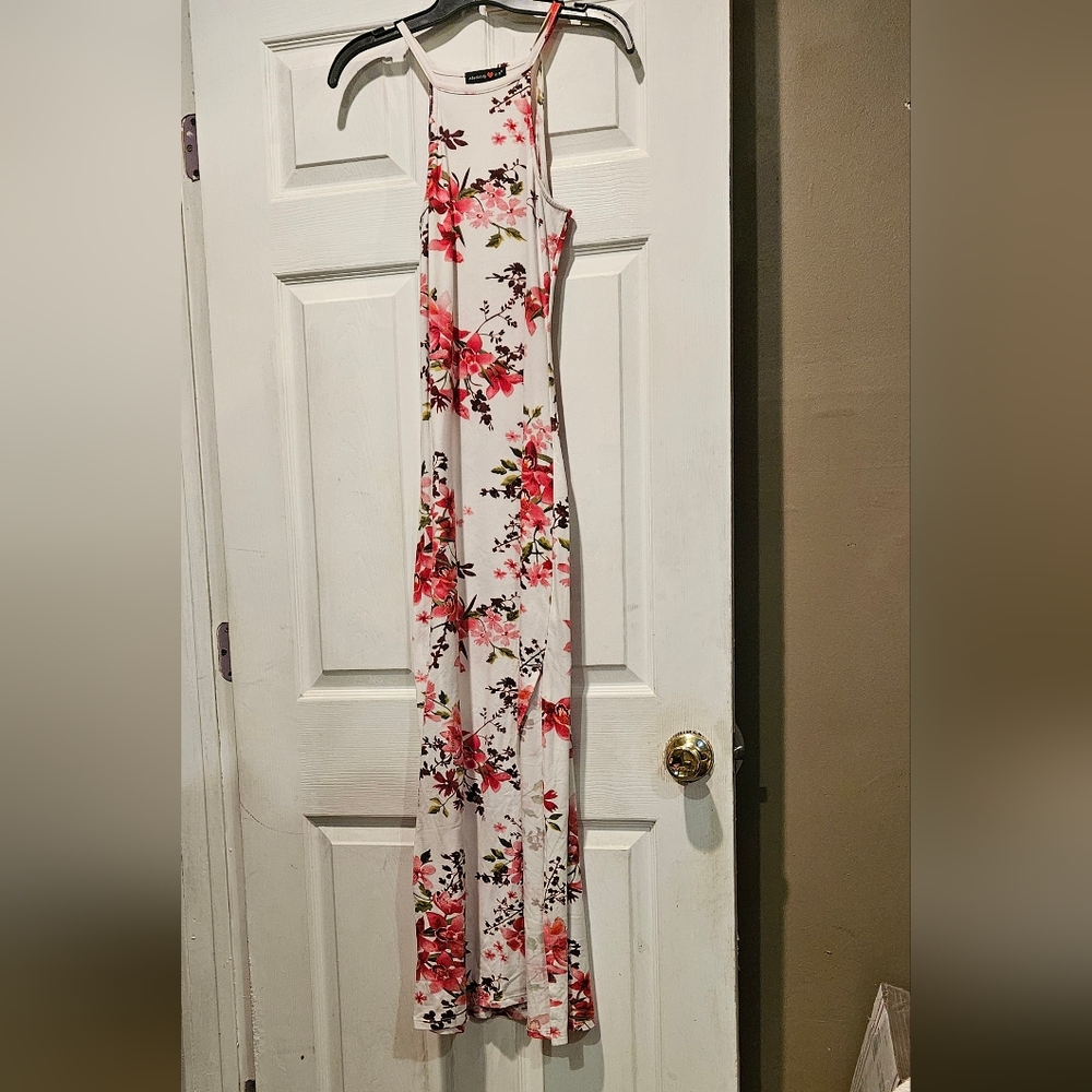 ABSOLUTELY LOVE IT MAXI DRESS